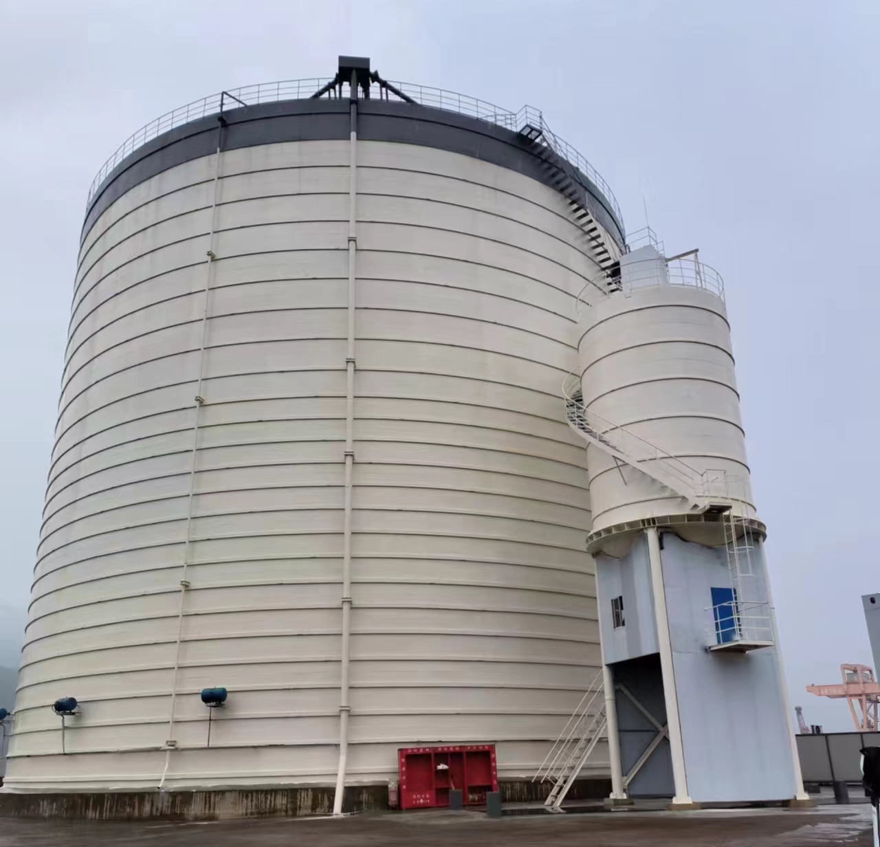 江城10万吨水泥钢板库